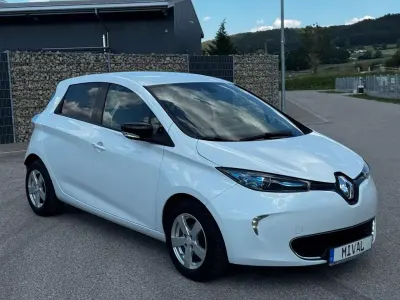 Gebraucht Renault Zoe Life 2016 Weiß Kleinwagen