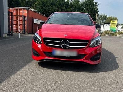 Mercedes B200