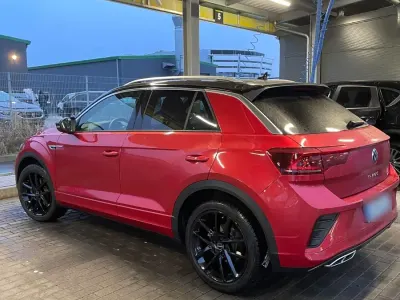 Gebraucht VW T-Roc R-line 190 PS (139 kW) 2024 Rot SUV