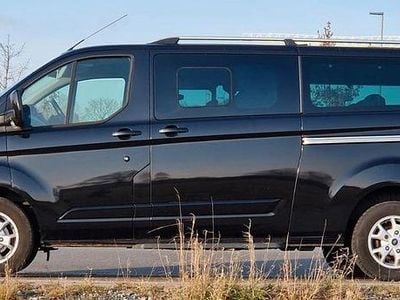Schwarz Gebraucht 2014 Ford Tourneo Van / Kleinbus | 11.200 € (Guter Preis)