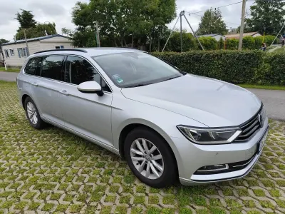 Gebraucht VW Passat 150 PS (110 kW) 2017 Silber Kombi