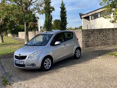 Opel Agila