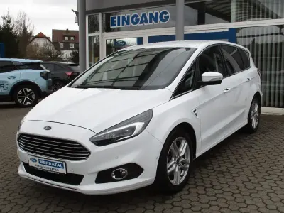 Second-hand Ford S-MAX Titanium 165 CP (121 kW) 2019 Alb Monovolum