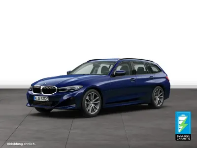 Gebraucht BMW 330e 292 PS (214 kW) 2025 Blau Kombi