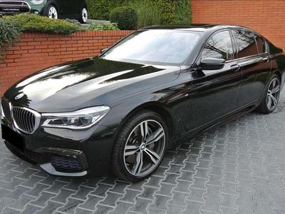 BMW 750