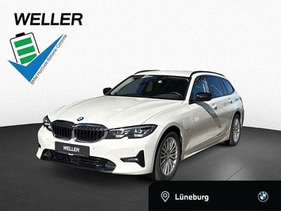 BMW 330e