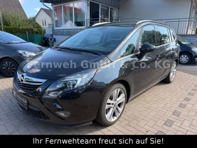 Gebraucht Opel Zafira Tourer Business Innovation 170 PS (125 kW) 2015 Schwarz Van / Kleinbus