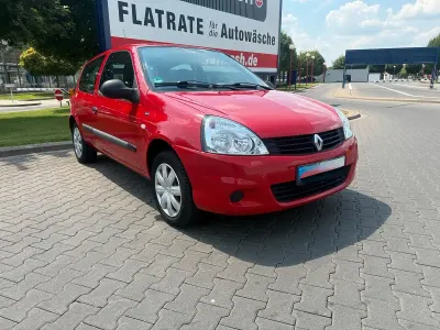 Gebraucht Renault Clio Campus 75 PS (55 kW) 2012 Hellrot Kleinwagen