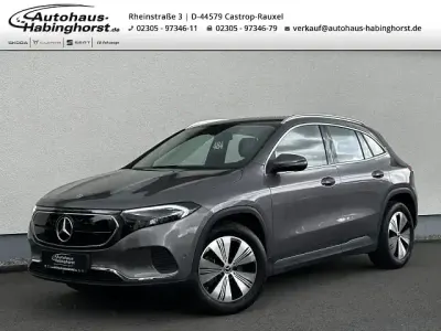 Gebraucht Mercedes EQA250 Progressive 139 kW (190 PS) 2023 Mountaingrau metallic SUV