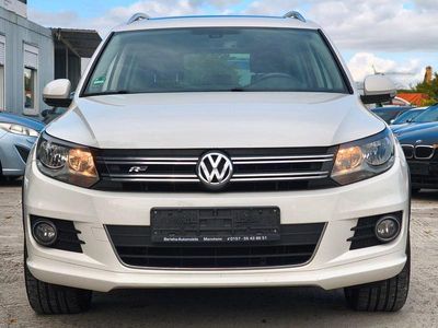Używany VW Tiguan Sportline 140 KM (102 kW) 2012 Biały SUV