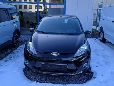 Gebraucht Ford Fiesta Champions Edition 82 PS (60 kW) 2012 Pantherschwarz metallic Kleinwagen