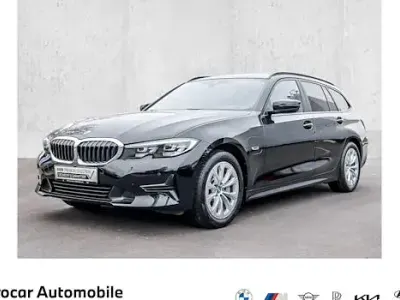 Używany BMW 330e