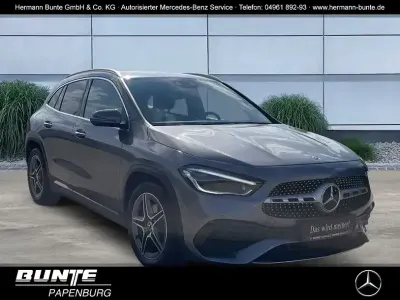 Usata Mercedes GLA200 AMG 150 CV (110 kW) 2021 Grigio SUV
