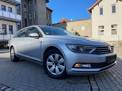 Silber Gebraucht 2015 VW Passat Kombi | 7.990 € (Fairer Preis)