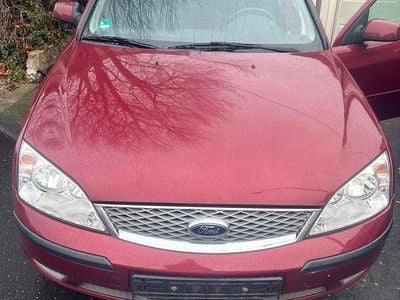 Gebraucht Ford Mondeo 125 PS (91 kW) 2006 Rot Limousine