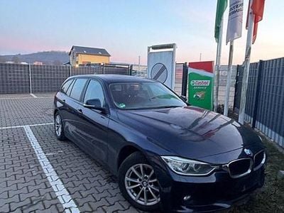 Blau Gebraucht 2012 BMW 320 Kombi | 6.550 € (Guter Preis)