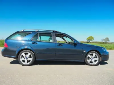 Gebraucht Saab 9-5 Griffin 185 PS (136 kW) 2010 Blau Kombi
