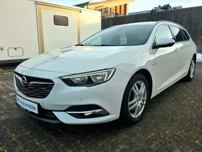 Gebraucht Opel Insignia Business Edition 136 PS (100 kW) 2018 Weiß Kombi