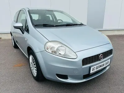 Gebraucht Fiat Grande Punto 95 PS (69 kW) 2008 Grau Kleinwagen