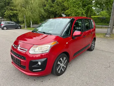 Używany Citroën C3 Tendance 95 KM (69 kW) 2014 Czerwony Minivan