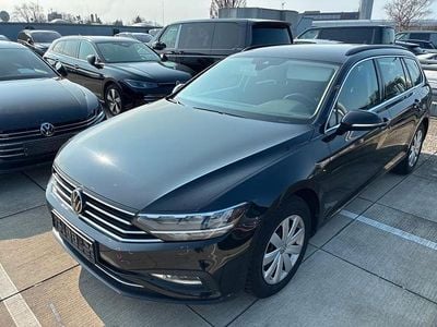 Begagnad VW Passat Business 122 HK (89 kW) 2021 Svart Kombi