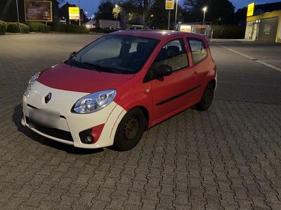 Second-hand Renault Twingo 76 CP (55 kW) 2009 Roșu Hatchback