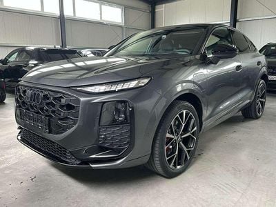 Neu Audi Q3 Sportback S-Line 272 PS (200 kW) 2026 Daytonagrau perleffekt SUV