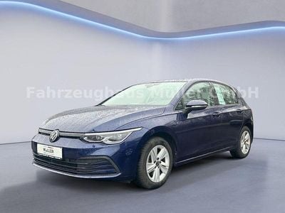 Gebraucht VW Golf VIII Life 150 PS (110 kW) 2022 Blau Limousine