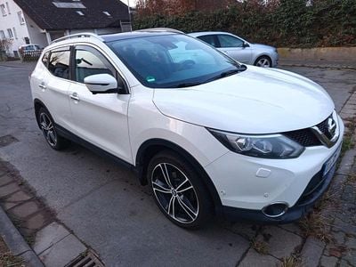 Gebraucht Nissan Qashqai 116 PS (85 kW) 2017 Weiß SUV