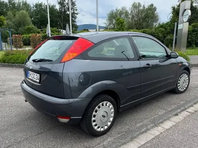 Gebraucht Ford Focus 75 PS (55 kW) 2004 Grau Limousine