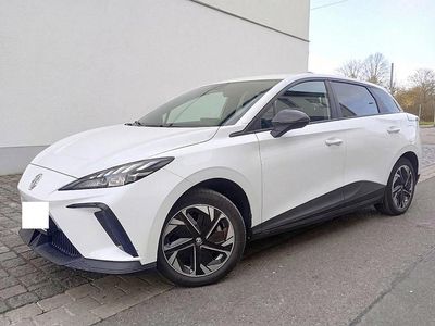 Gebraucht MG MG4 EV 147 kW (200 PS) 2022 Weiß Kleinwagen