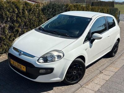 Second-hand Fiat Punto 77 CP (56 kW) 2011 Alb Hatchback