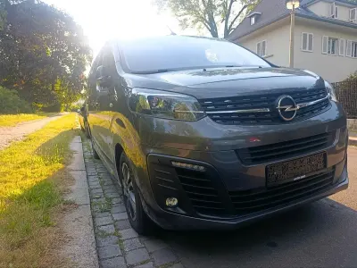 Gebraucht Opel Zafira Life Innovation 177 PS (130 kW) 2022 Grau Van / Kleinbus