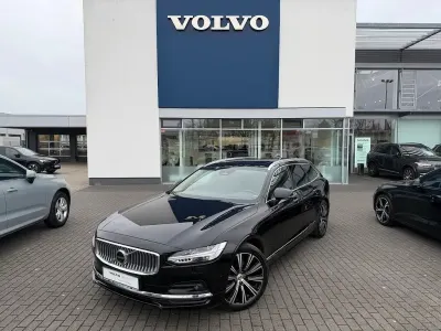 Usata Volvo V90 Ultimate 197 CV (144 kW) 2023 Nero Station wagon