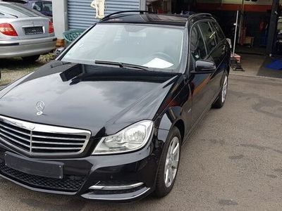 Gebraucht Mercedes C180 Elegance 120 PS (88 kW) 2012 Schwarz Kombi