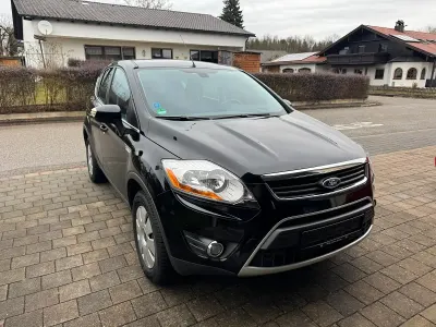 Gebraucht Ford Kuga 136 PS (100 kW) 2009 Schwarz SUV