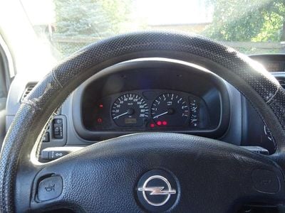 Opel Agila