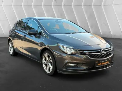 Gebraucht Opel Astra 150 PS (110 kW) 2016 Grau Limousine