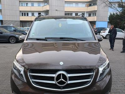 Usata Mercedes V250 190 CV (139 kW) 2016 Marrone Monovolume
