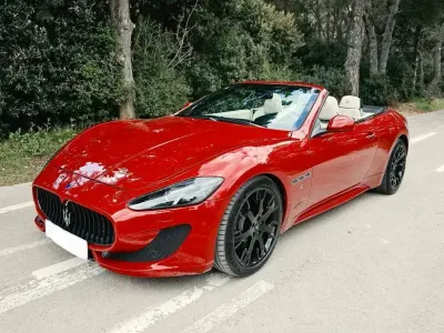 Gebraucht Maserati GranCabrio 460 PS (338 kW) 2014 Rot Cabrio