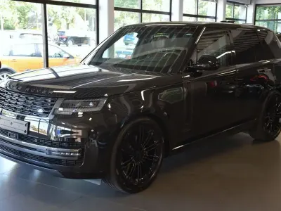 Neu Land Rover Range Rover Autobiography 349 PS (256 kW) 2025 Schwarz SUV
