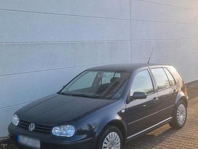 Gebraucht VW Golf IV 71 PS (52 kW) 2000 Blau Kleinwagen