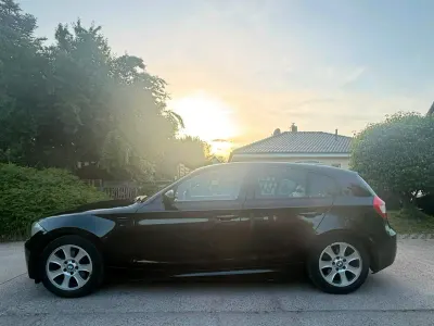 Gebraucht BMW 116 M Sport 122 PS (89 kW) 2006 Schwarz Kleinwagen
