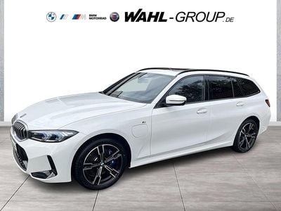 BMW 330e