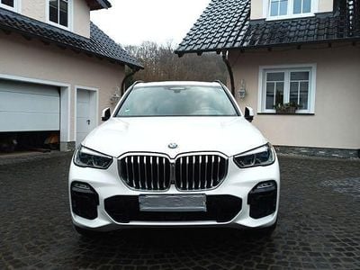 Weiß Gebraucht 2020 BMW X5 Performance SUV | 50.000 € (Fairer Preis)