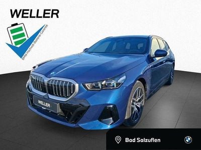 Gebraucht BMW 550e M Sport 489 PS (359 kW) 2025 Phytonicblau (blau) Kombi