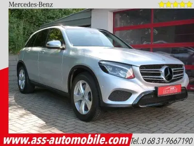 Gebraucht Mercedes GLC250 211 PS (155 kW) 2018 Silber SUV