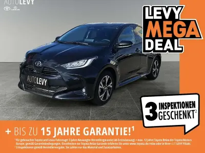 Neu Toyota Yaris 116 PS (85 kW) 2025 Schwarz Kleinwagen