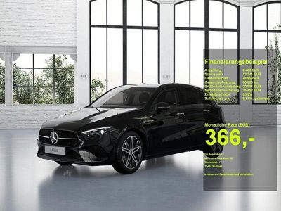Usata Mercedes A250 Night 163 CV (119 kW) 2025 Nero Berlina