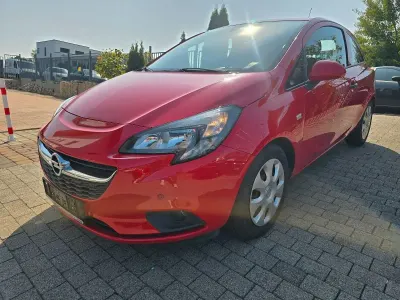 Usado Opel Corsa Selection 69 HP (50 kW) 2018 Vermelho Citadino
